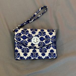 Vera Bradley Blue White Your Turn Smartphone Wristlet